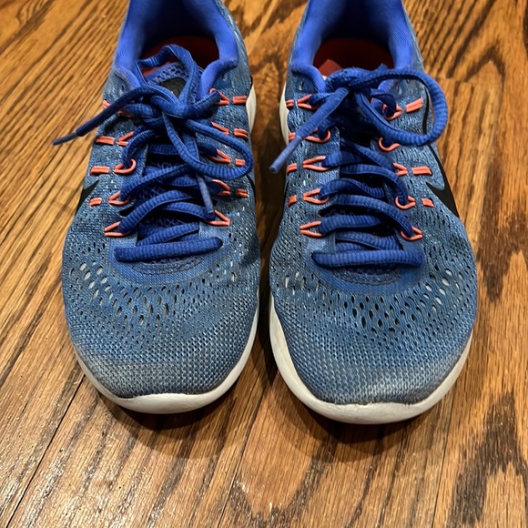 Nike Kids Lunarglide 8 sneaker size 5.5 - Picture 10 of 10